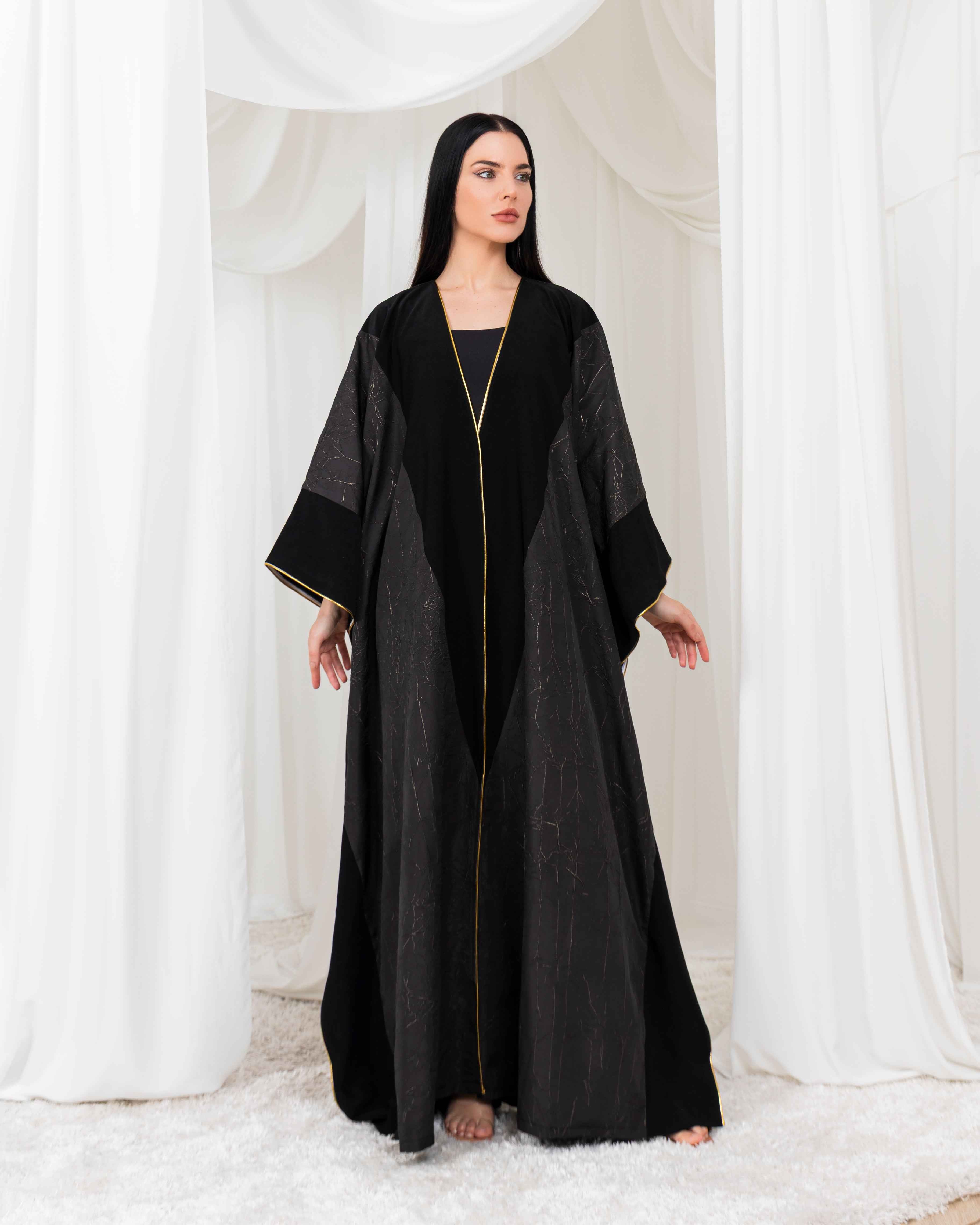 Quartz-ABY043 - Obsidian Line Abaya