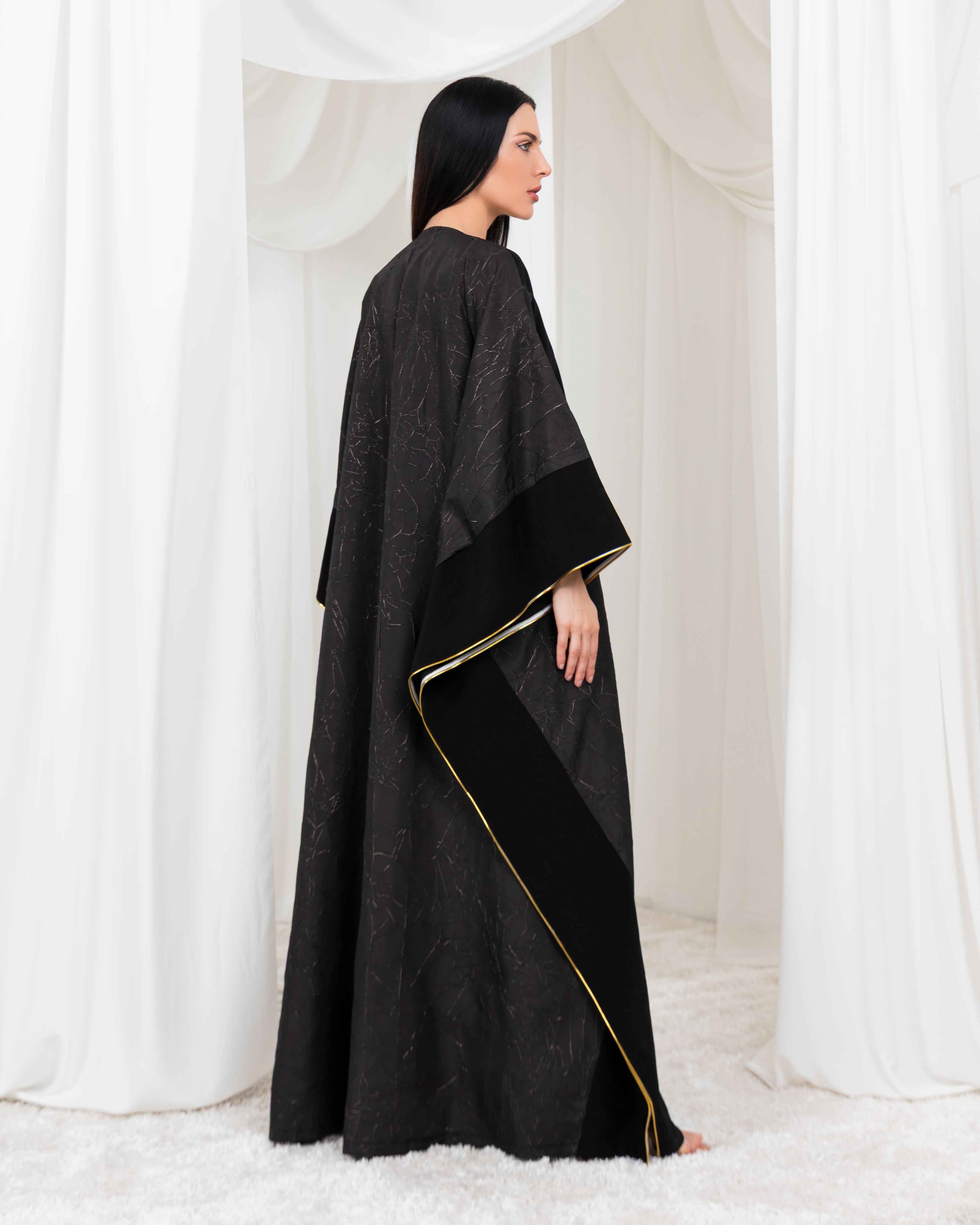Quartz-ABY043 - Obsidian Line Abaya