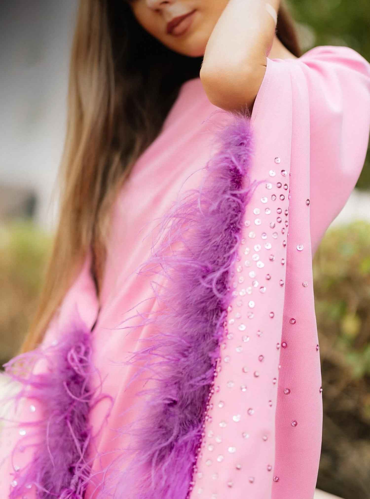 Butterfly-DRS04 – Contemporary Caftan with Luxe Feathered Couture Sleeves