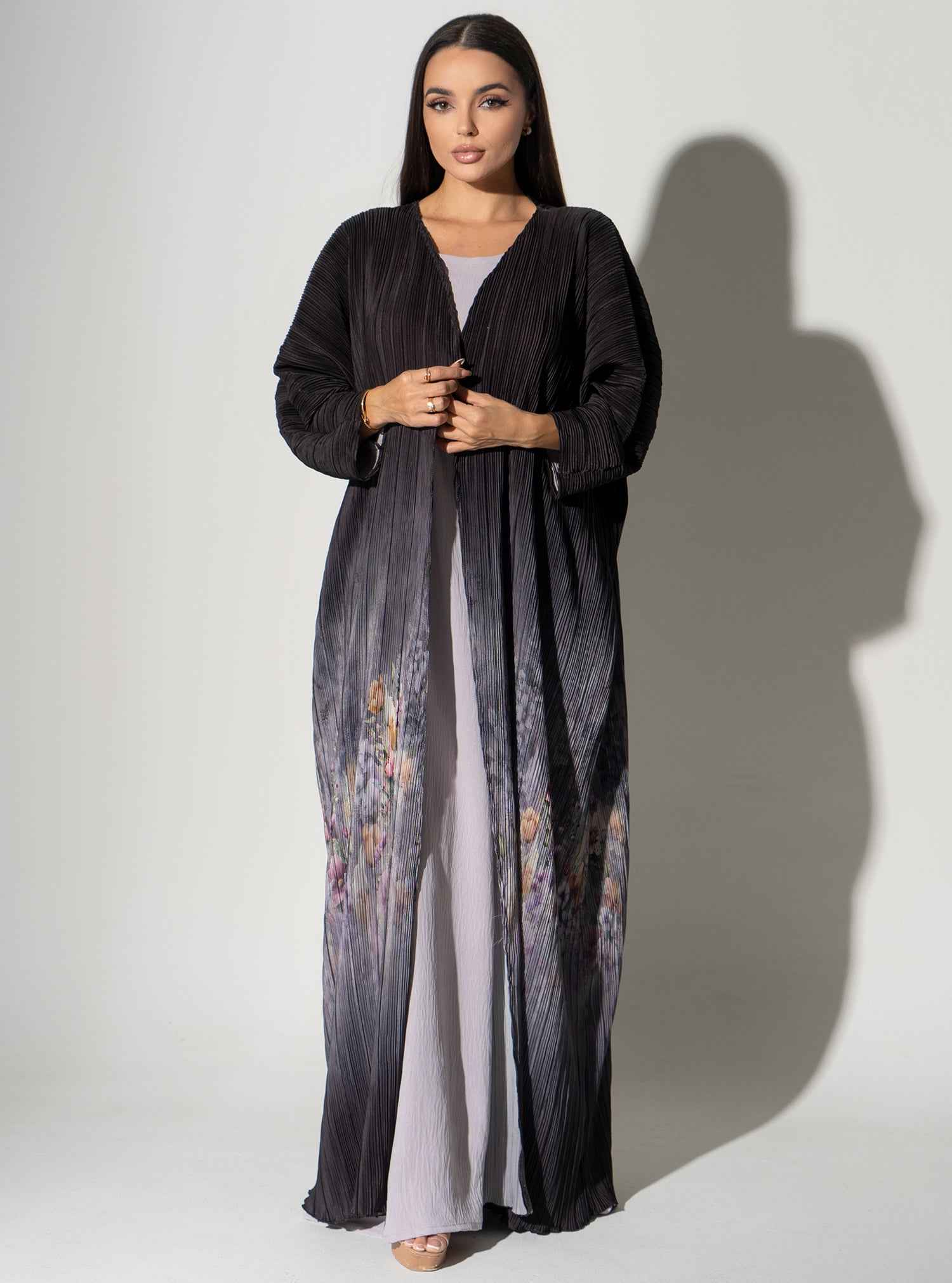 Rustic-ABY032 – Two-Piece Pleated Abaya with Artistic Engraved Floral Detailing
