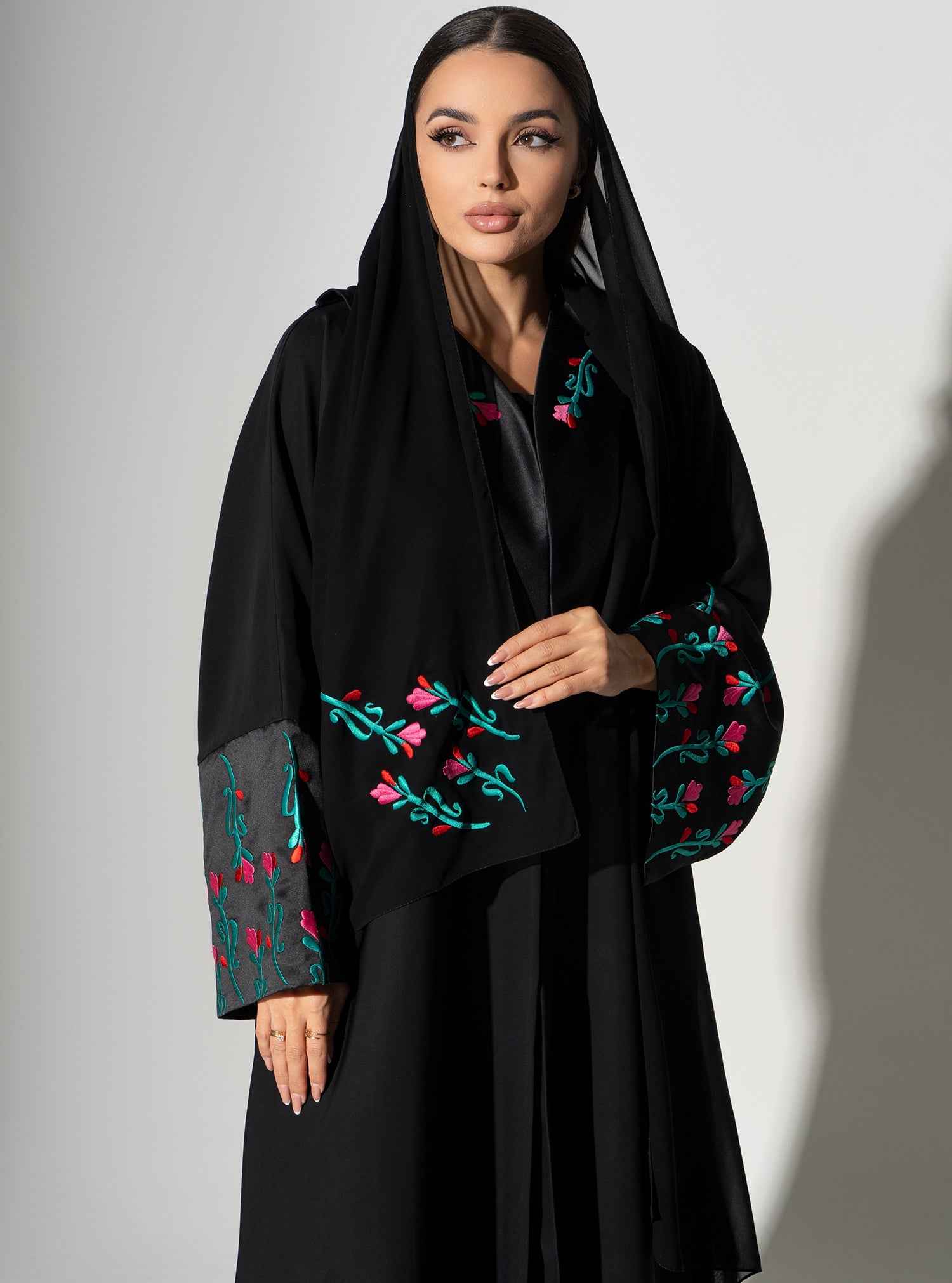 Lalazar-ABY024 – Black Abaya with Elegant Floral Embroidered Cuffs